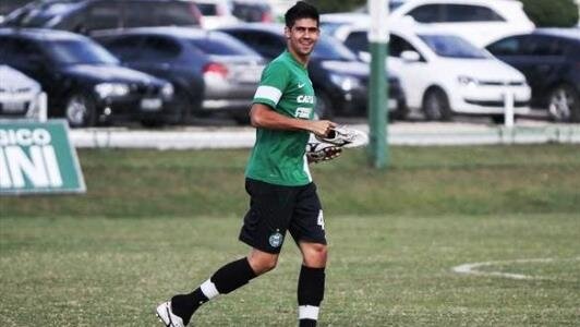 Após boa temporada, Leandro Almeida acredita em dias melhores com nova diretoria do Coritiba